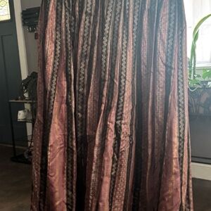 Elegant Striped Skirt